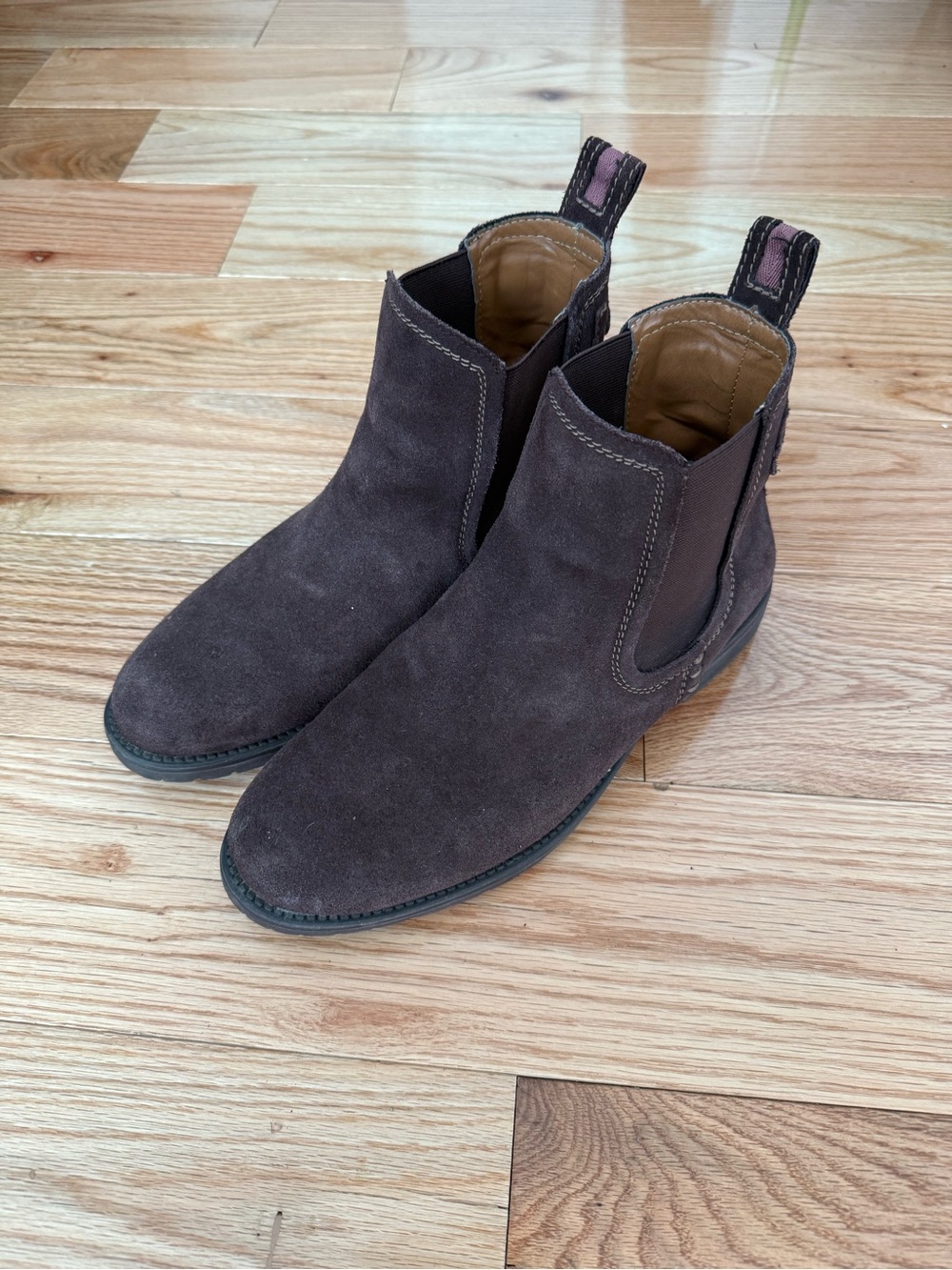 G.H. Bass & Co. Dark Brown Suede Chukka Boots